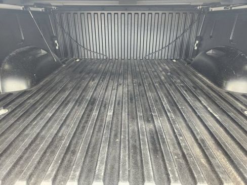 Used 2025 Toyota Tundra Platinum AWD/4WD image 33