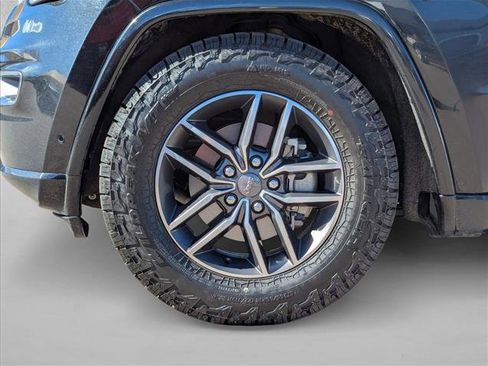 Used 2019 Jeep Grand Cherokee Overland image 25