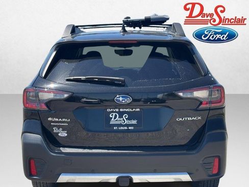 Used 2022 Subaru Outback Limited AWD/4WD image 8