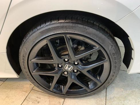 Used 2022 Honda Civic Sport image 11