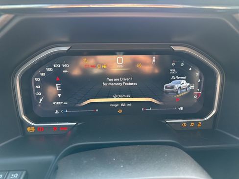 Used 2023 GMC Sierra 1500 AT4 w/ Technology Package image 10