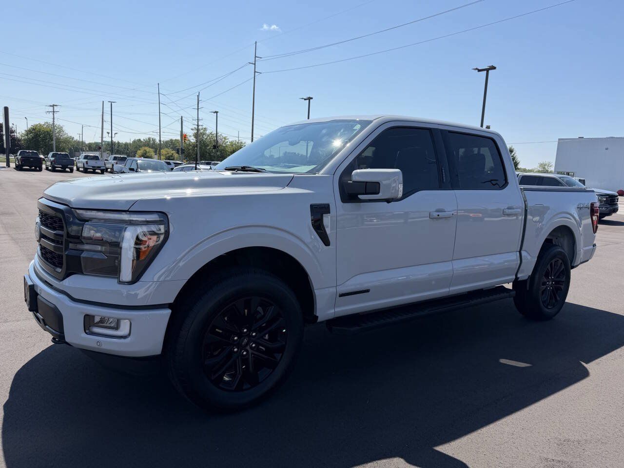Used 2024 Ford F150 Lariat AWD/4WD image 4