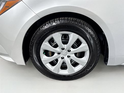 Used 2023 Toyota Corolla LE image 44