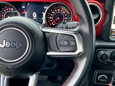 Used 2020 Jeep Wrangler Unlimited Rubicon AWD/4WD image 24