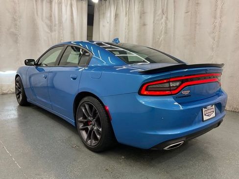 Used 2023 Dodge Charger SXT w/ Plus Group RWD image 5