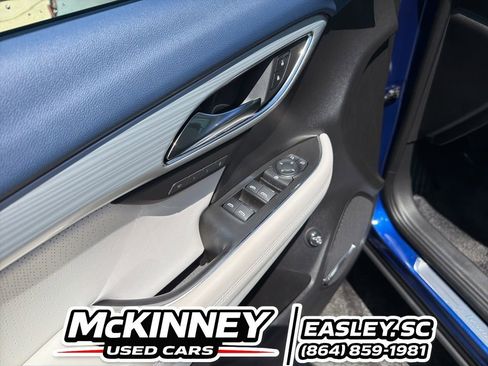 Used 2024 Buick Envision Avenir AWD/4WD image 47