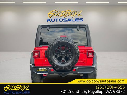 Used 2018 Jeep Wrangler Unlimited Rubicon w/ Steel Bumper Group image 4