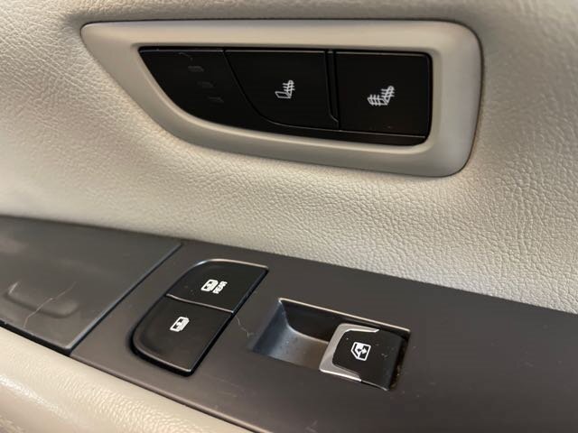 Used 2017 Cadillac CT6 Luxury AWD/4WD image 26