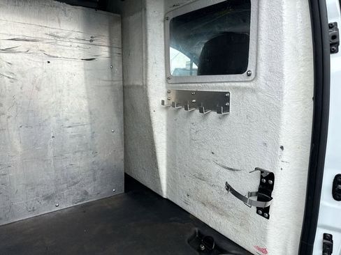 Used 2020 Ford Transit Connect XL FWD image 20