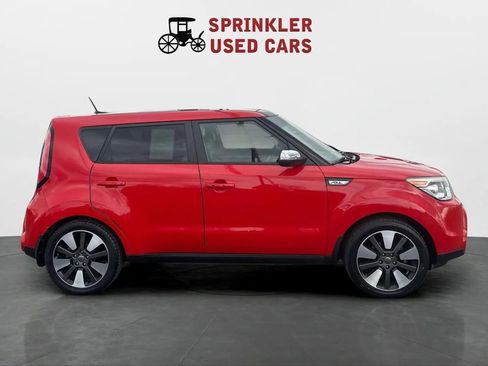 Used 2015 Kia Soul ! w/ Sun & Sound Package image 2