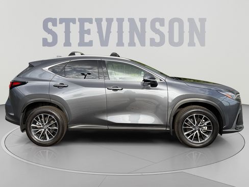 Used 2025 Lexus NX 350h AWD w/ Accessory Package (2T) image 6