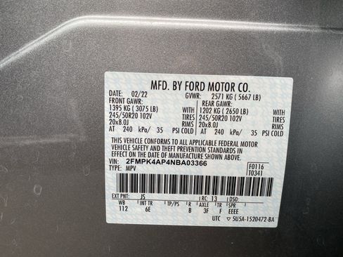 Used 2022 Ford Edge ST image 27