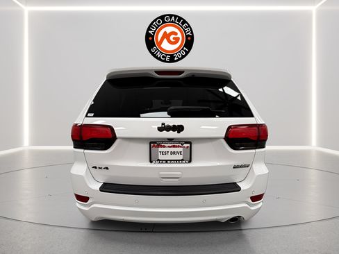 Used 2020 Jeep Grand Cherokee Altitude AWD/4WD image 6
