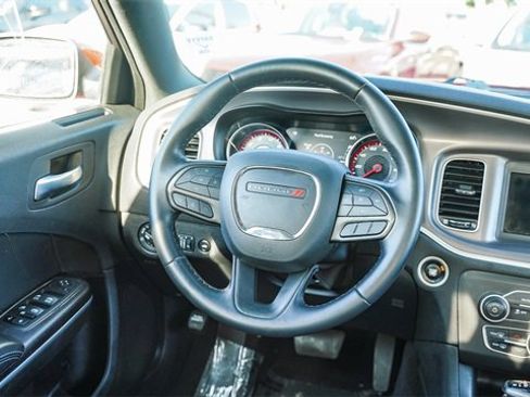 Used 2022 Dodge Charger SXT image 16