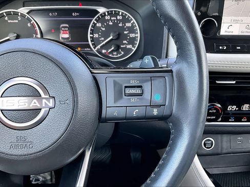 Used 2023 Nissan Rogue SL w/ SL Premium Package FWD image 25