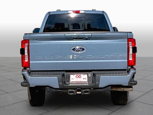 Used 2023 Ford F250 Lariat w/ Lariat Ultimate Package AWD/4WD image 5