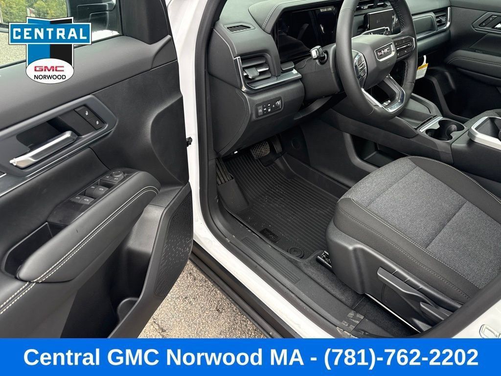 New 2027 GMC Terrain Elevation w/ LPO, Floor Liner Package AWD/4WD image 14
