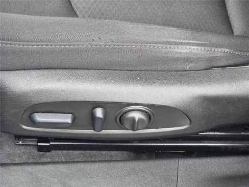 Used 2024 Chevrolet Malibu RS FWD image 26