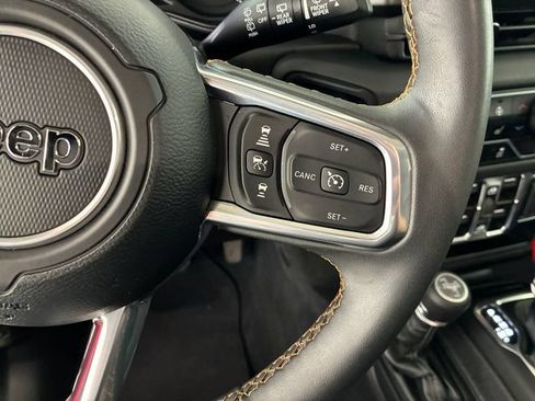 Used 2024 Jeep Wrangler Unlimited Sahara w/ Technology Group AWD/4WD image 24
