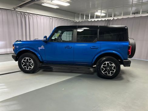 Used 2024 Ford Bronco Outer Banks image 4