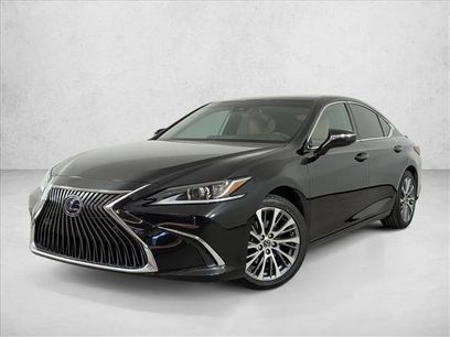 Used 2021 Lexus ES 300h w/ Premium Package