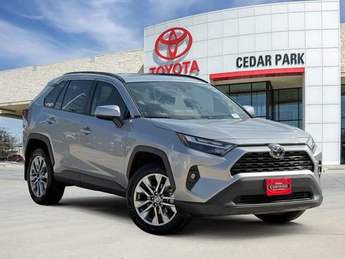 Used 2022 Toyota RAV4 XLE Premium FWD image 1