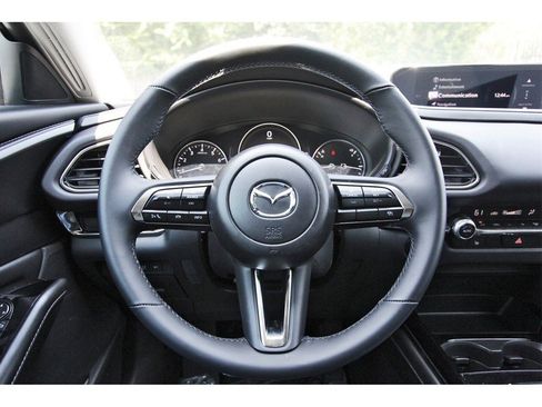 Certified 2025 MAZDA CX-30 AWD 2.5 S w/ Preferred Package image 12