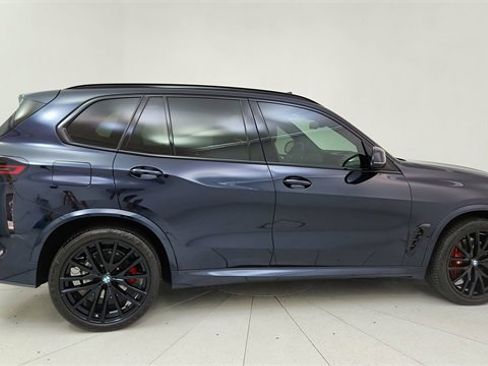 Used 2024 BMW X5 xDrive40i w/ M Sport Package image 6