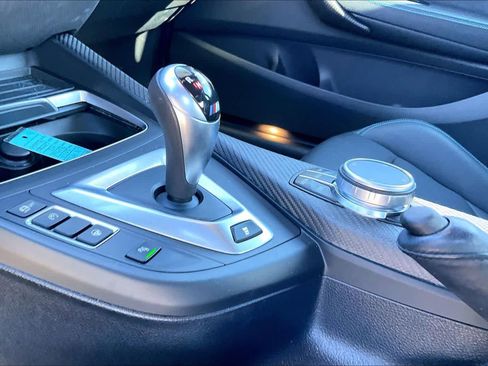 Used 2020 BMW M2 Competition w/ Executive Package image 15