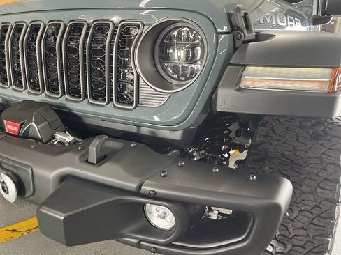 New 2026 Jeep Wrangler Unlimited Rubicon 392 w/ Quick Order Package 27X Moab AWD/4WD image 14