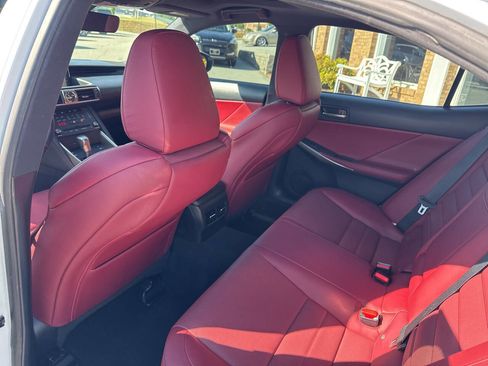 Used 2019 Lexus IS 350 F Sport w/ F Sport Package RWD image 13