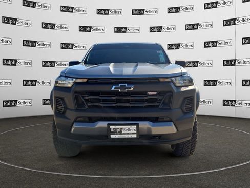 Used 2024 Chevrolet Colorado Trail Boss image 8