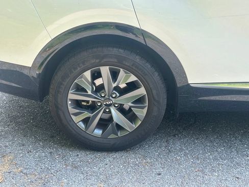 Used 2025 Kia Sportage SX Prestige AWD/4WD image 12