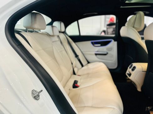 Used 2023 Mercedes-Benz C 300 4MATIC Sedan image 22