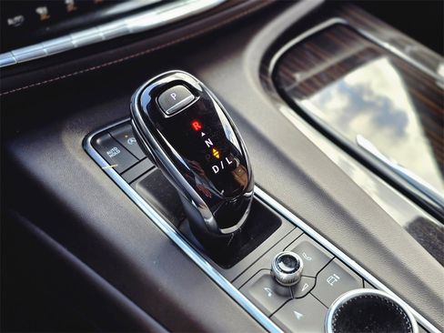 Used 2023 Cadillac Escalade Sport w/ Touring Package image 31