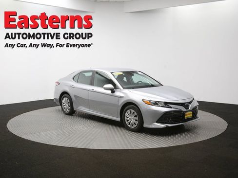 Used 2020 Toyota Camry LE w/ Fleet Convenience Package image 44