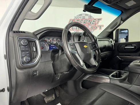 Used 2022 Chevrolet Silverado 2500 LTZ w/ LTZ Convenience Package AWD/4WD image 10