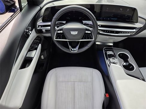 Used 2024 Cadillac Lyriq Luxury w/ LPO, Floor Liner Package image 12