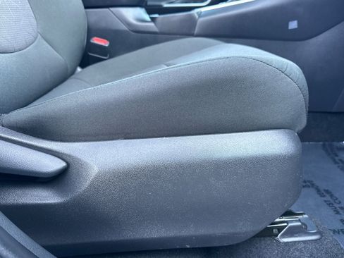 Used 2024 Toyota RAV4 XLE image 24