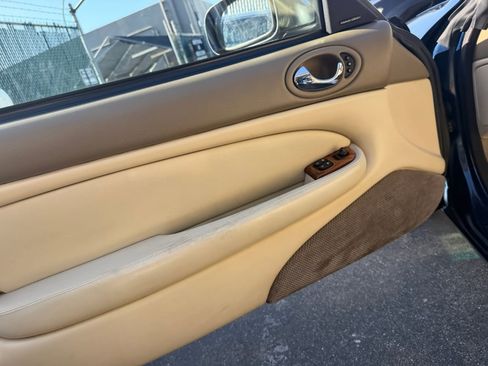 Used 1997 Jaguar XK8 Convertible RWD image 9