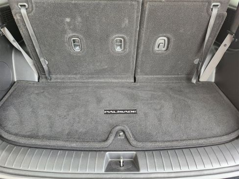 Used 2021 Hyundai Palisade SE image 31