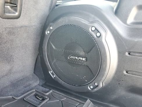 Used 2020 Jeep Wrangler Unlimited Sahara AWD/4WD image 8