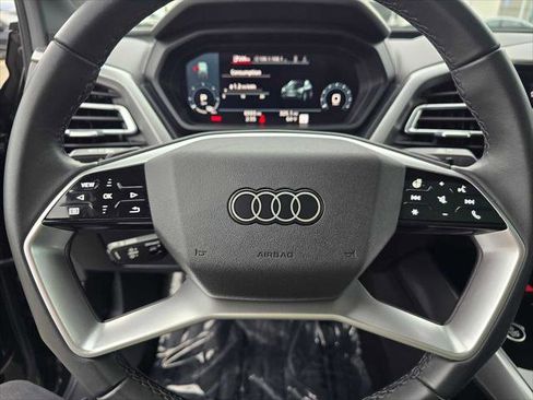 Used 2024 Audi Q4 e-tron Premium Plus image 24