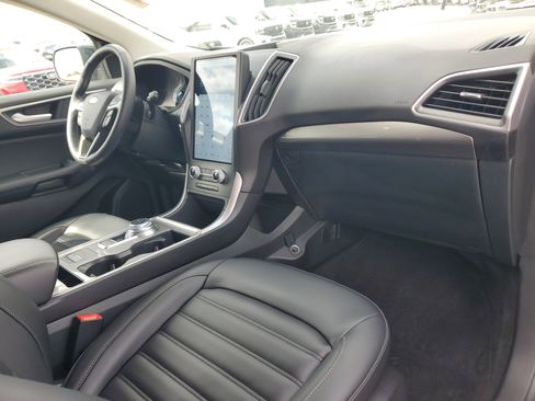 Used 2024 Ford Edge SEL w/ Convenience Package image 19