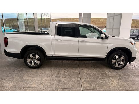 Used 2024 Honda Ridgeline RTL image 10