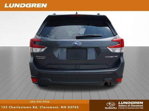 Used 2023 Subaru Forester Premium AWD/4WD image 36