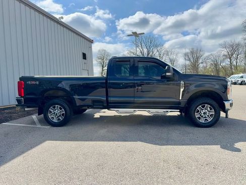 Used 2025 Ford F350 XLT AWD/4WD image 7