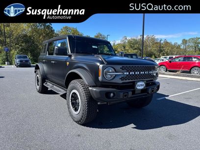 New 2025 Ford Bronco Badlands w/ Matte Film Protection Package