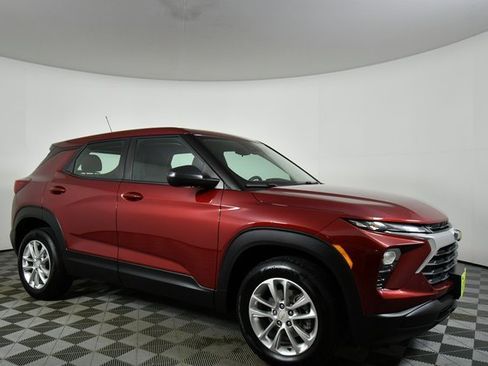 Used 2024 Chevrolet TrailBlazer LS image 9