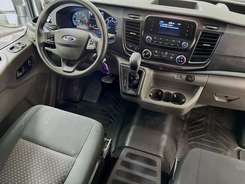 Certified 2025 Ford Transit 250 Low Roof w/ Exterior Upgrade Package RWD image 20